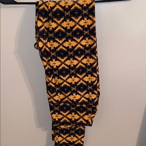 lularoe leggings one size fits all (2-10)
